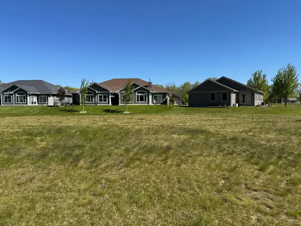 576 Cedar Drive, Lake City, MN 55041