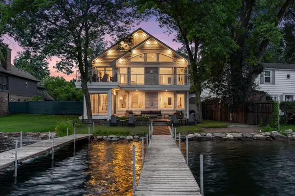 2807 Mckenzie Point Road, Wayzata, MN 55391