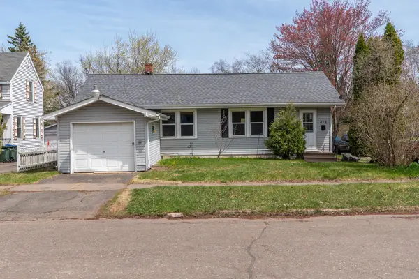 413 Carlton Avenue W, Cloquet, MN 55720