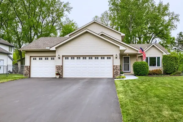 6625 White Birch Court, Circle Pines, MN 55014