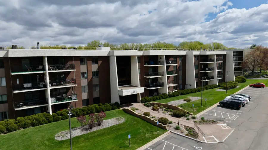 2455 Londin Lane E #219, Saint Paul, MN 55119 - #3