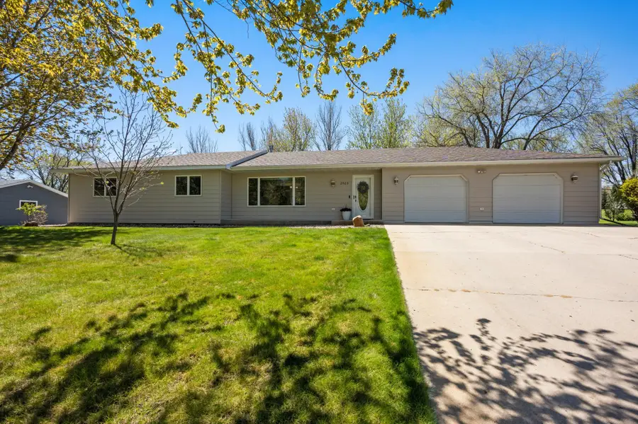 2505 Conifer Avenue, Alexandria, MN 56308 - #2