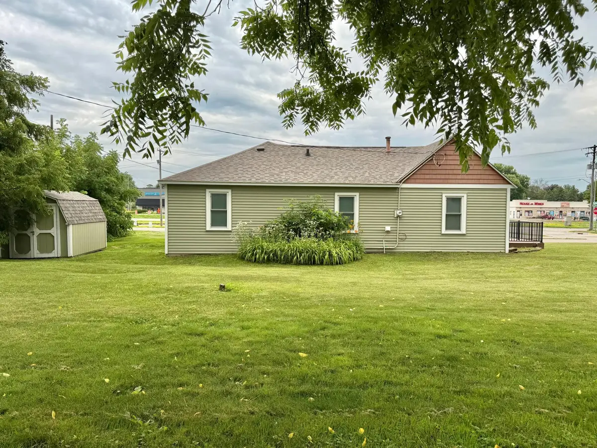 110 Red Wing Avenue S, Red Wing, MN 55066 - #1