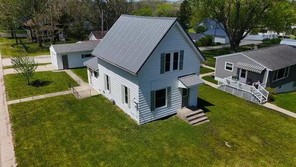 717 Elizabeth Street Se, Preston, MN 55965