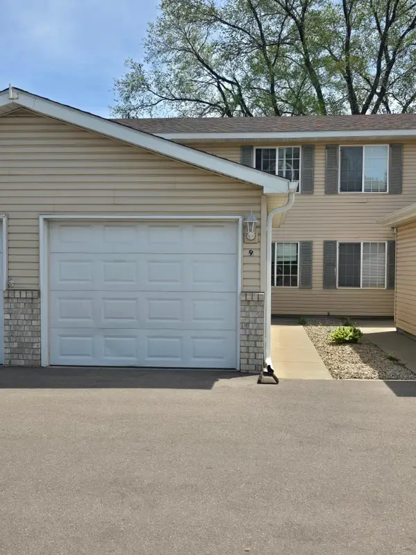 915 7th Street #9, Jordan, MN 55352