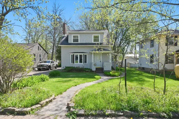 1830 Dunedin Avenue, Duluth, MN 55803