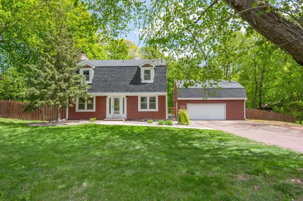 1280 County Road 110 N, Mound, MN 55364