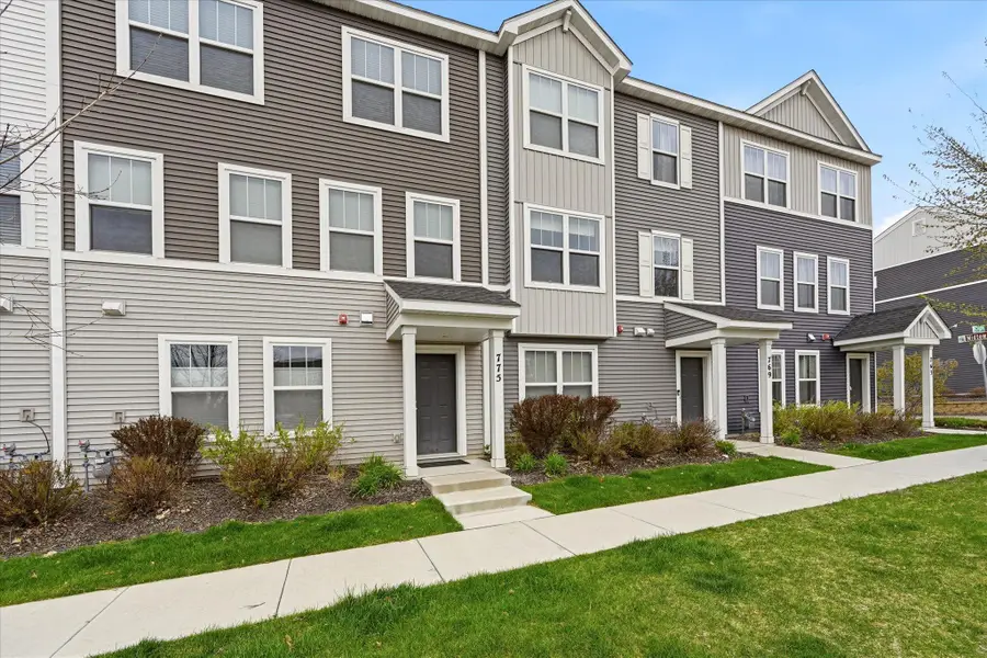 775 Midtown Lane, Saint Paul, MN 55112 - #2