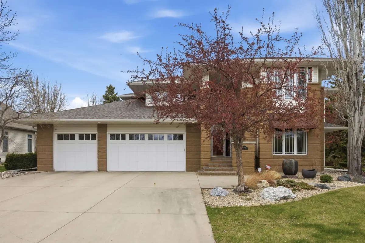4468 Oakcreek Drive S, Fargo, ND 58104 - #1