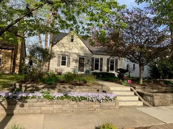 3909 Monterey Avenue S, Minneapolis, MN 55416
