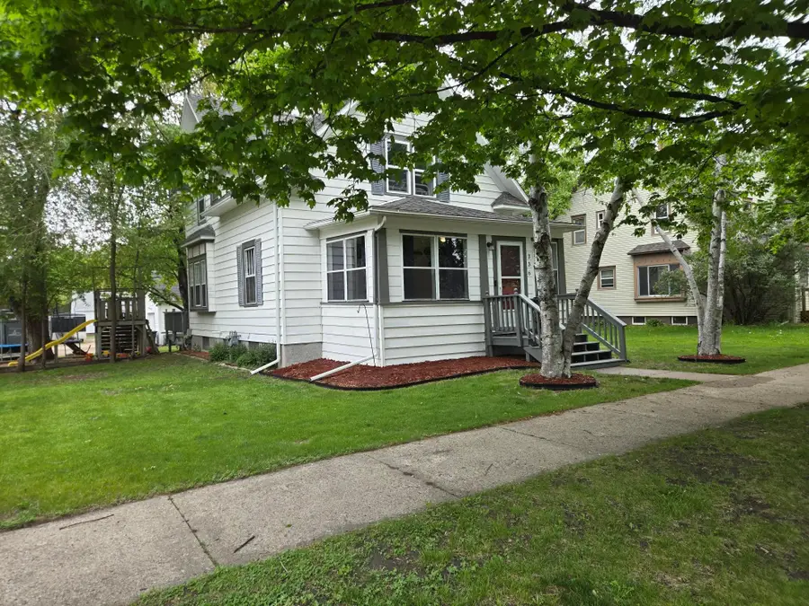 336 Erie Street Se, Hutchinson, MN 55350 - #3