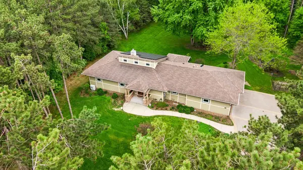 13683 47th Street N, Stillwater, MN 55082