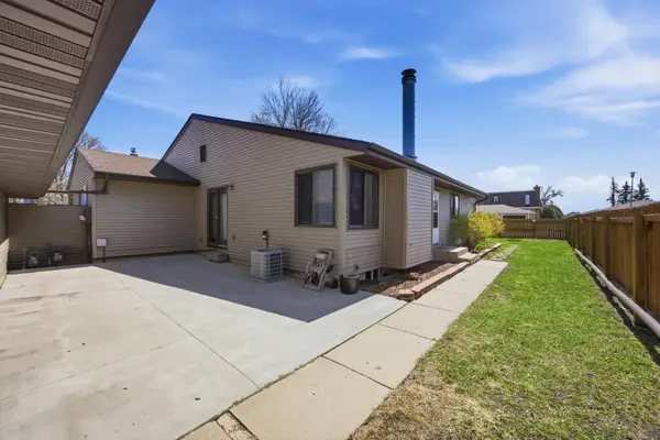 205 12th Avenue E, West Fargo, ND 58078