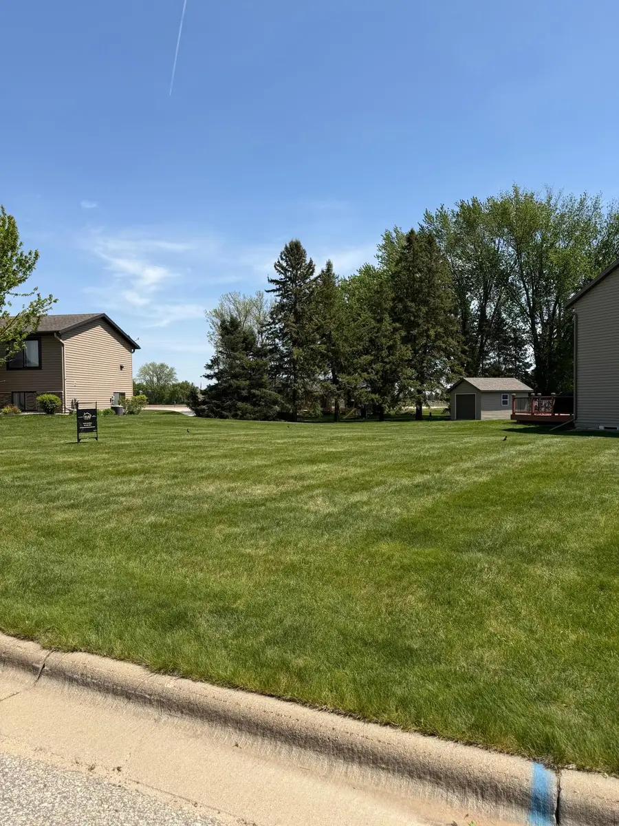 264 Eagle Lane, Zumbrota, MN 55992 - #2
