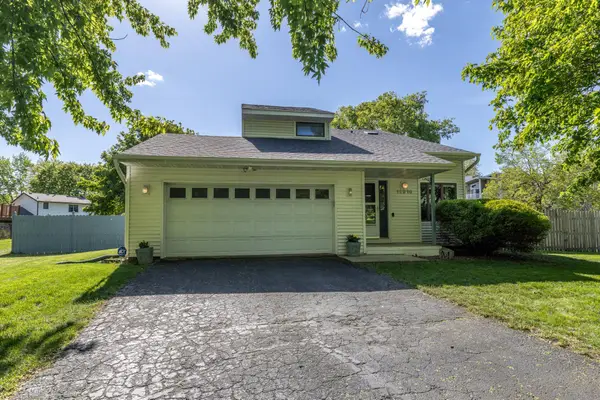 12910 Penn Avenue S, Burnsville, MN 55337
