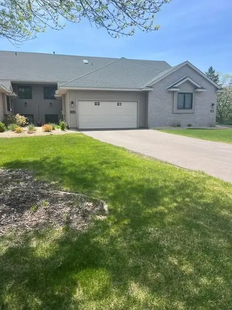 4233 93rd Avenue N, Minneapolis, MN 55443