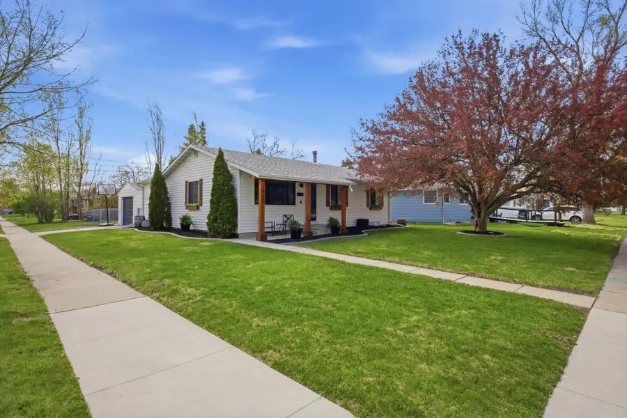 1802 18th Street S, Moorhead, MN 56560 - #2