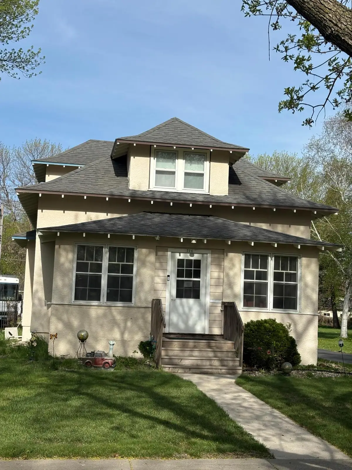 724 12th Street S, Benson, MN 56215 - #1