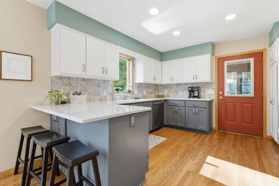 1646 Mayfield Heights Road, Saint Paul, MN 55118 - #3