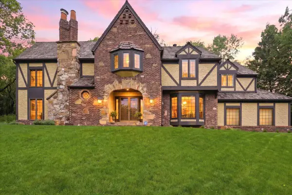 13375 Havelock Trail, Apple Valley, MN 55124
