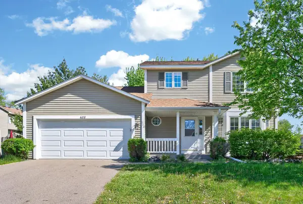 688 Eagle Ridge Road, Woodbury, MN 55125