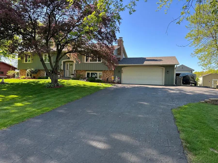 630 Tyrol Lane, Shakopee, MN 55379 - #2