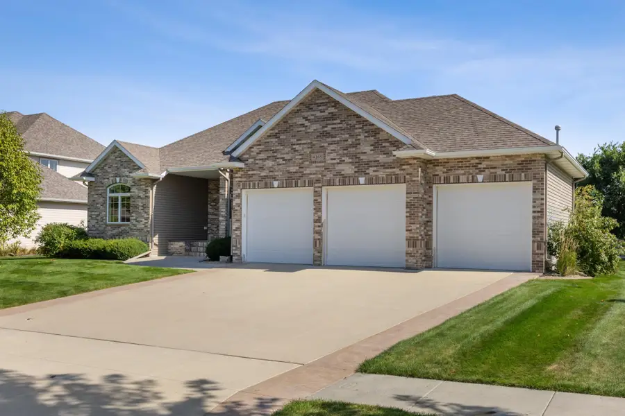 4165 Furnberg Place S, Fargo, ND 58104 - #3