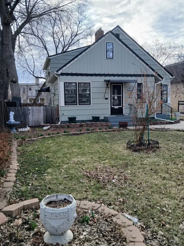3221 Minnehaha Avenue, Minneapolis, MN 55406