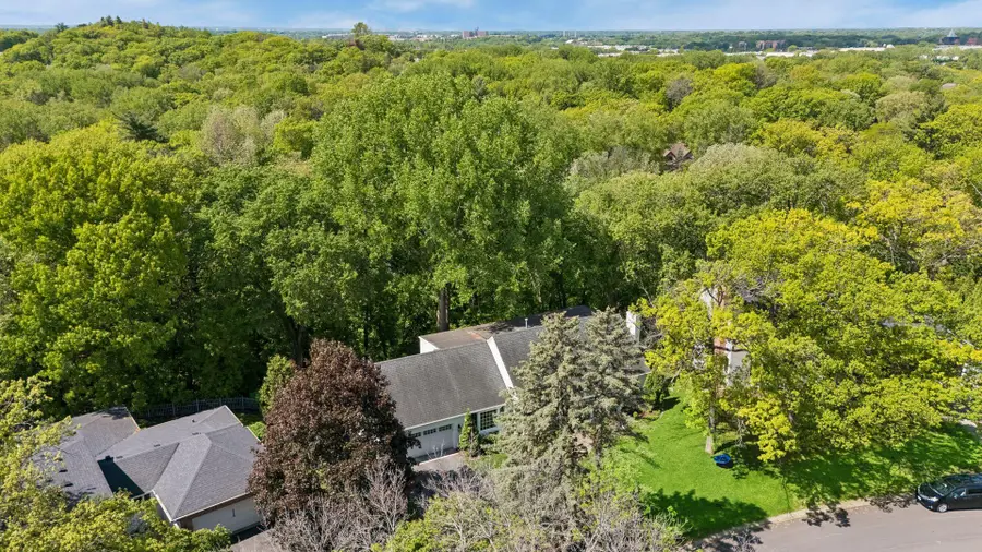 6533 Navaho Trail, Minneapolis, MN 55439 - #3