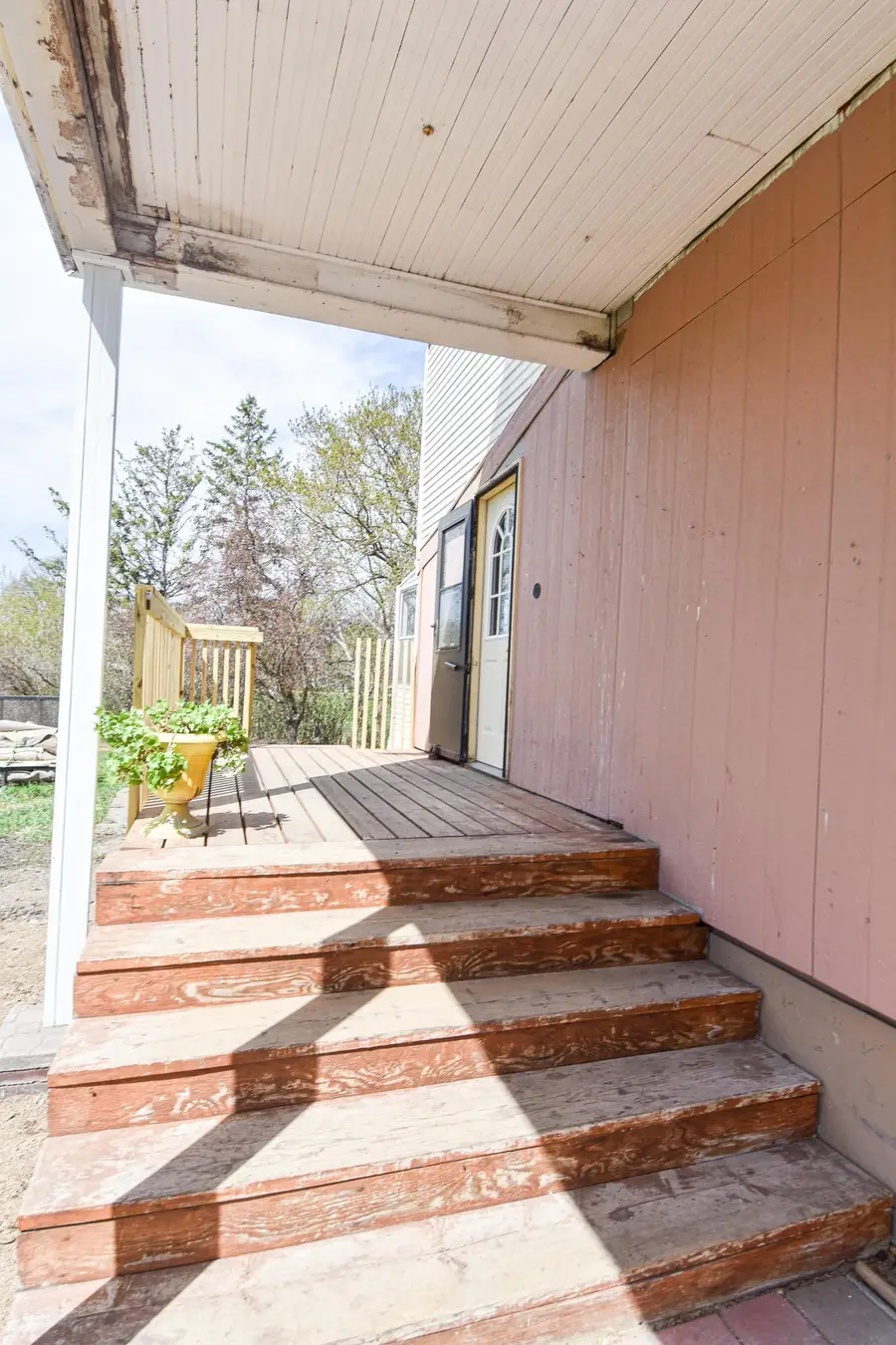 117 Red Lake Avenue N, Saint Hilaire, MN 56754 - #2