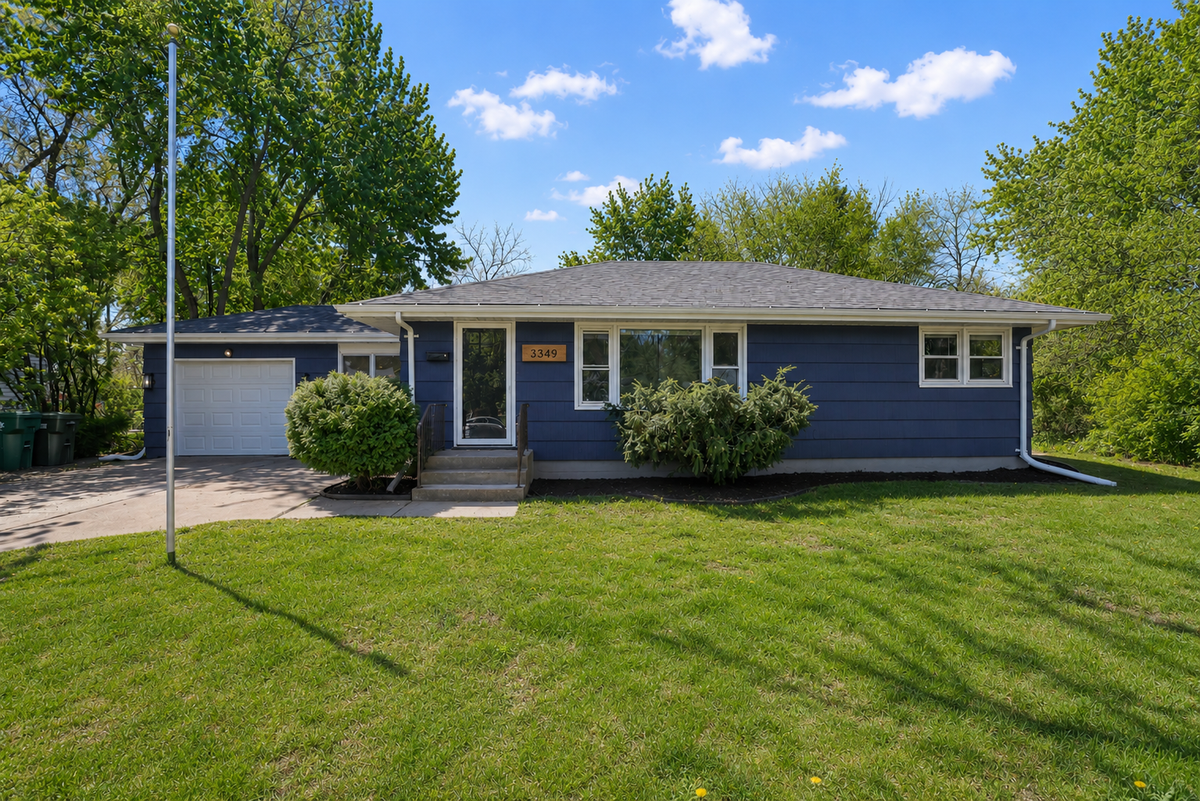 3349 49th Avenue N, Brooklyn Center, MN 55429 - #1