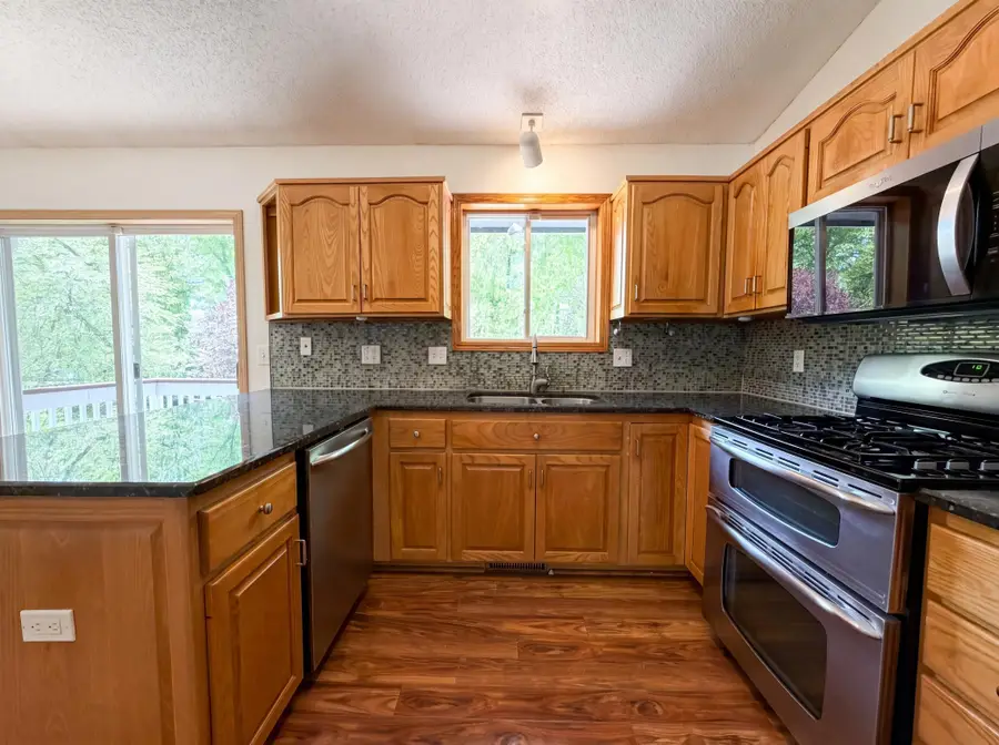 14734 Yosemite Avenue S, Savage, MN 55378 - #2