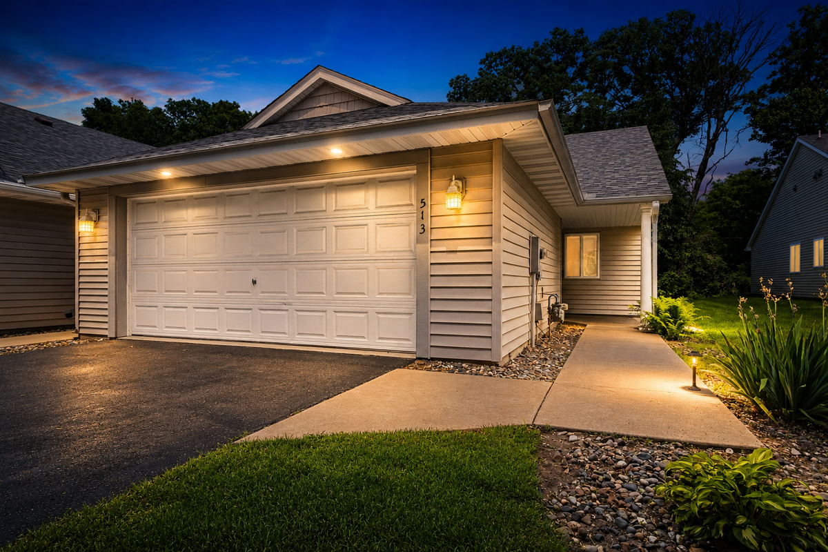 513 109th Lane Nw, Coon Rapids, MN 55448 - #1