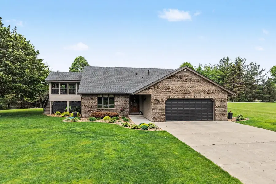 534 Rolling Meadows Lane Se, New Prague, MN 56071 - #2