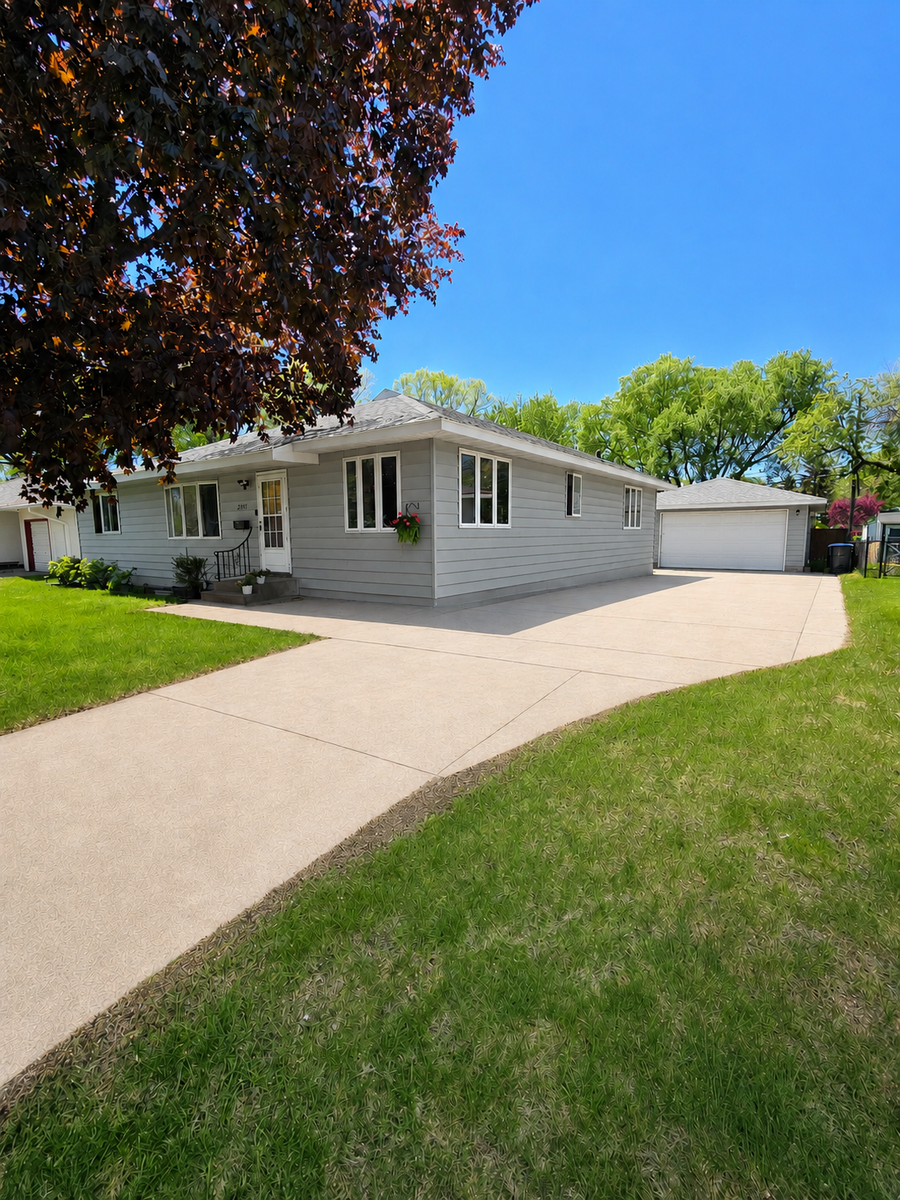 2908 Roosevelt Street Ne, Minneapolis, MN 55418 - #2