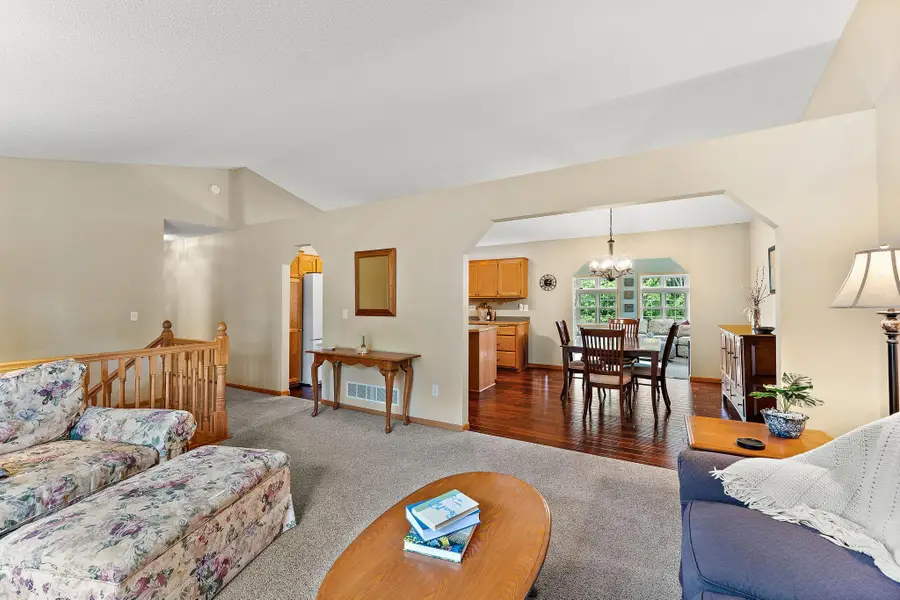 282 101st Court Ne, Blaine, MN 55434 - #3