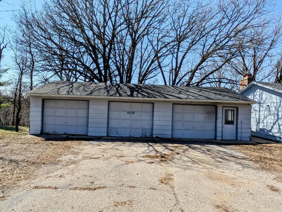 1433 Ridgeview Drive, Montevideo, MN 56265 - #3