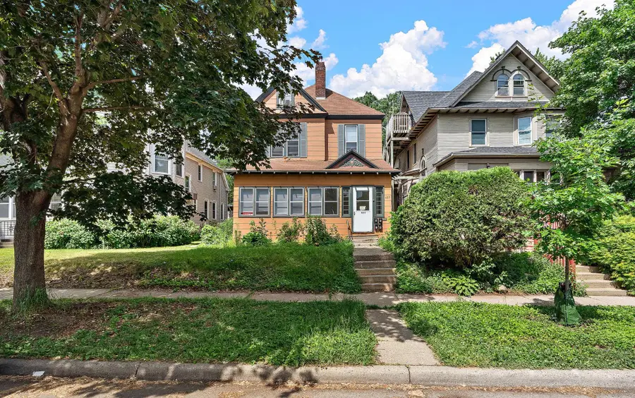 437 Wheeler Street N, Saint Paul, MN 55104 - #3