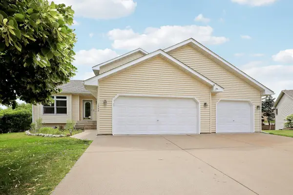 1448 Surrey Alcove, Saint Paul, MN 55125