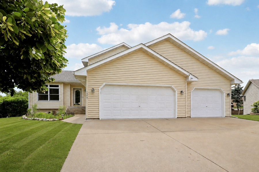 1448 Surrey Alcove, Woodbury, MN 55125 - #2