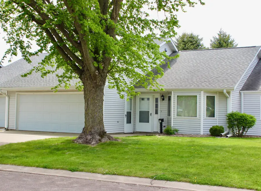 282 4th Avenue Sw, Blooming Prairie, MN 55917 - #2