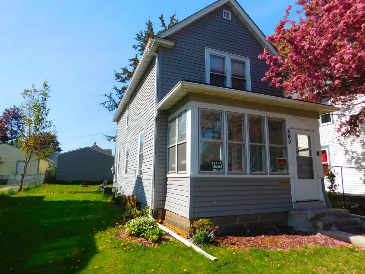 840 Magnolia Avenue E, Saint Paul, MN 55106 - #1