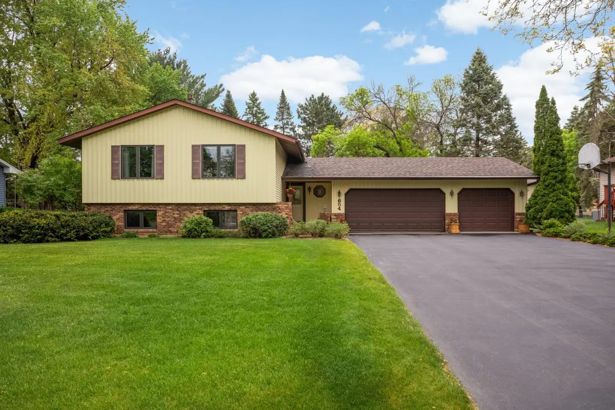 654 Tanglewood Drive, Saint Paul, MN 55126 - #1