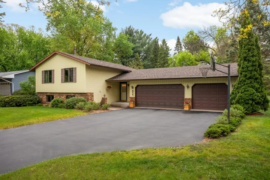 654 Tanglewood Drive, Saint Paul, MN 55126 - #2