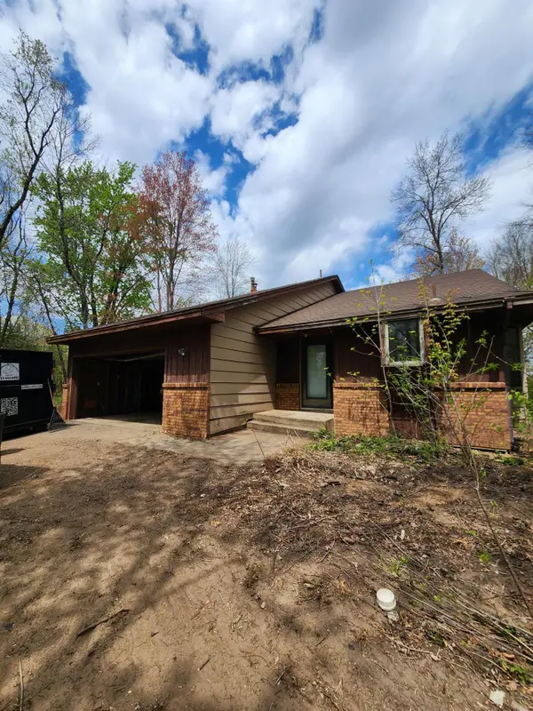 21391 Rum River Drive, Anoka, MN 55303