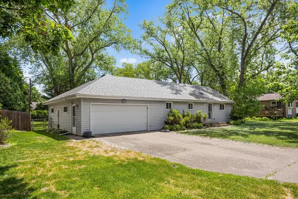 8393 Laddie Road Ne, Fridley, MN 55432
