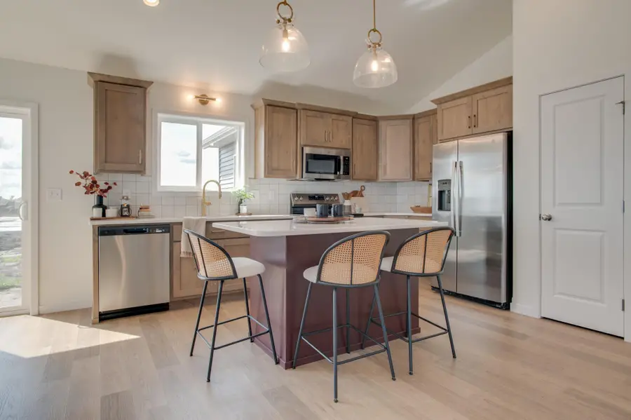 2575 Golden Lane S, Fargo, ND 58104 - #3
