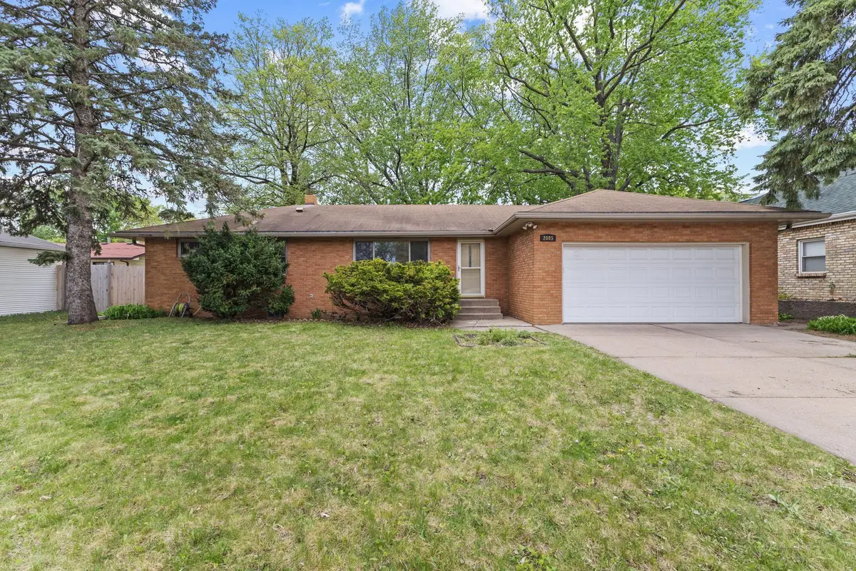 2085 Hamline Avenue N, Saint Paul, MN 55113 - #1