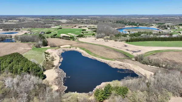26XX5 Quinlan Avenue N, Lindstrom, MN 55045