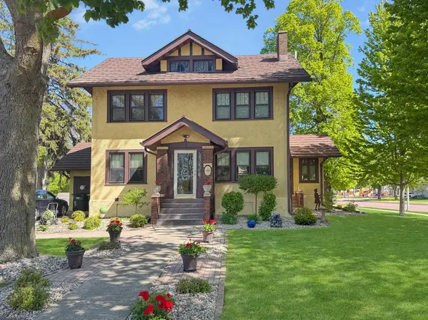 210 E Ciro Street, Truman, MN 56088